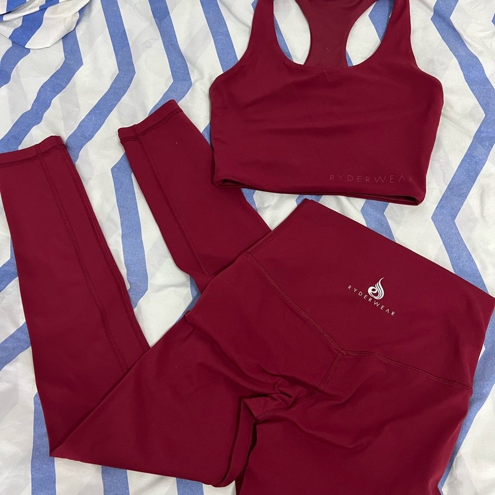 Ryderwear NKD sports bra and legging 2 piece set in size xs